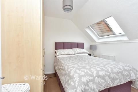 1 bedroom semi-detached house for sale, Allen Court, Minster On Sea, Sheerness, Kent