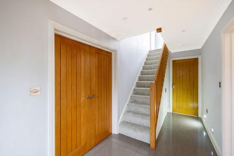 3 bedroom detached house for sale, Hillside Road, Coulsdon, CR5