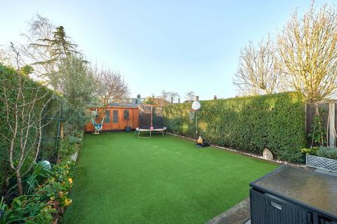 4 bedroom end of terrace house for sale, Lidiard Road, London, SW18