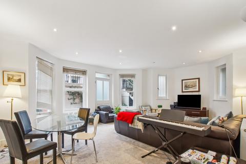 2 bedroom flat to rent, Nevern Mansions, Warwick Road, SW5