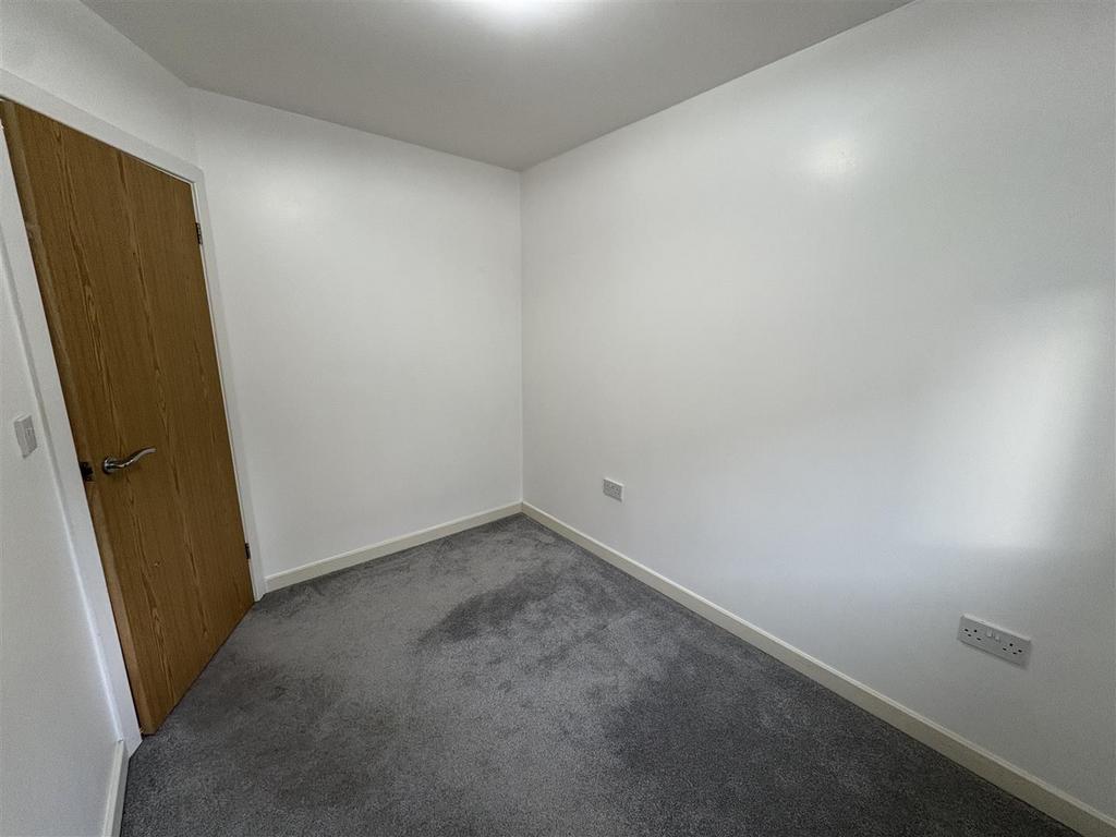 8 Mews IMG 2048.jpg