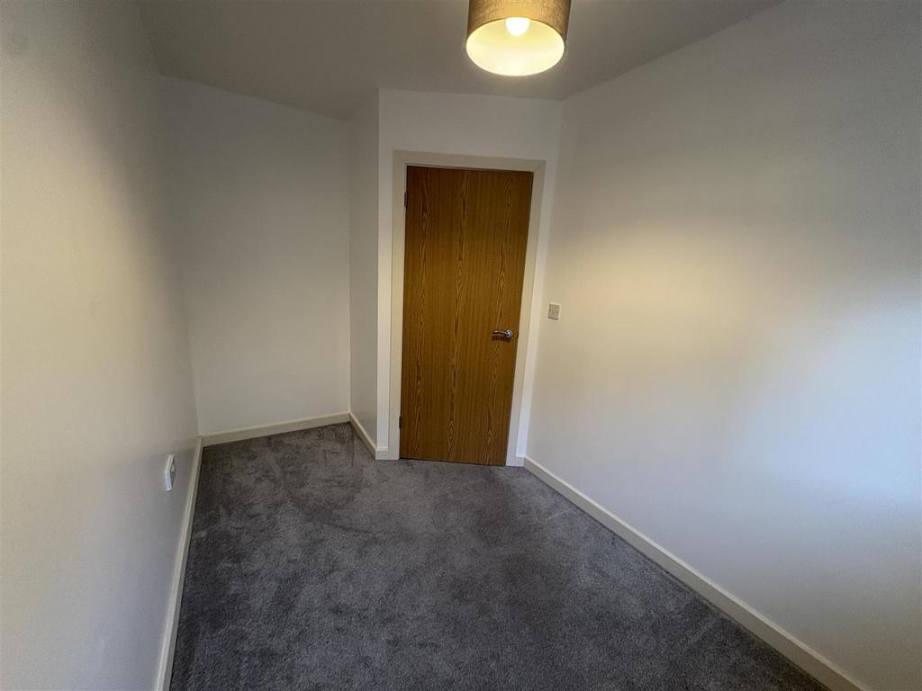8 Mews IMG 2050.jpg