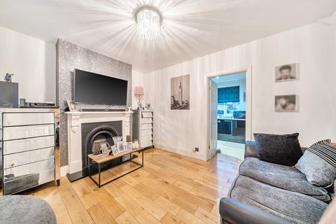 2 bedroom terraced house for sale, Lynmouth Drive, Ruislip