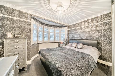 2 bedroom terraced house for sale, Lynmouth Drive, Ruislip