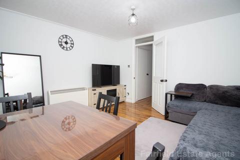 undefined, Redwood Close, South Oxhey