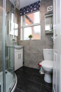 Studio to rent, Room 2, 89 Havelock Road, Luton, Bedfordshire, LU2 7PP