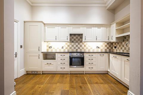 2 bedroom apartment to rent, 26 Collegiate Crescent, Collegiate S10