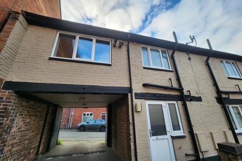 1 bedroom flat to rent, West Street, Newcastle-under-Lyme, ST5