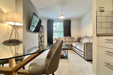 2 bedroom apartment to rent, Old Street, Sheffield