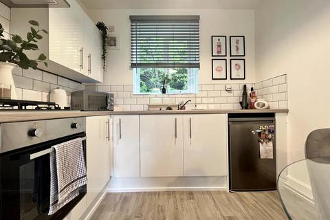 2 bedroom apartment to rent, Old Street, Sheffield