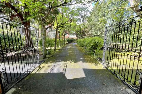 2 bedroom apartment for sale, 2 Wilderton Road West, Branksome Park, Poole, BH13