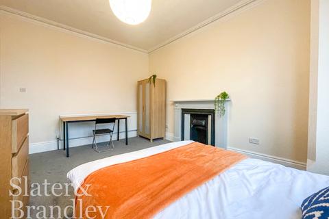 1 bedroom in a house share to rent, 11a Patrick Road, West Bridgford, Nottingham, Nottinghamshire, NG2