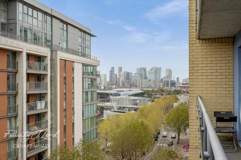 2 bedroom apartment to rent, Western Gateway, London