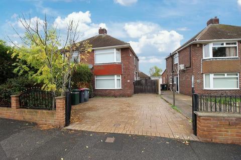 3 bedroom semi-detached house to rent, Brinsworth Lane, Brinsworth, Rotherham