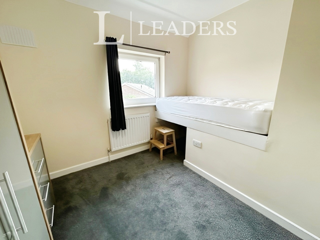 Room 2022
