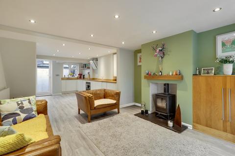2 bedroom terraced house for sale, Bridge Road, East Molesey, KT8
