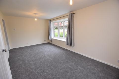 undefined, Oakville Close, Worcester WR2