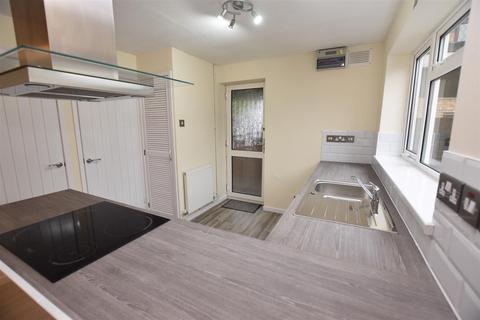 undefined, Oakville Close, Worcester WR2