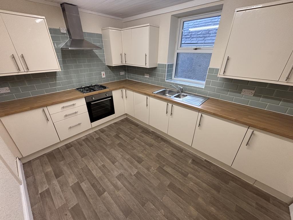 Kitchen (second image)