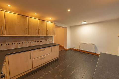 3 bedroom terraced house for sale, Ty Isaf Park Avenue, Risca, NP11