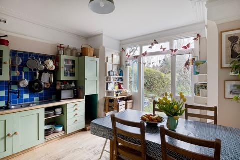 undefined, Ickburgh Road, London E5
