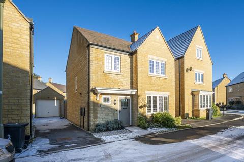 4 bedroom detached house for sale, Simms Lane, Chipping Norton