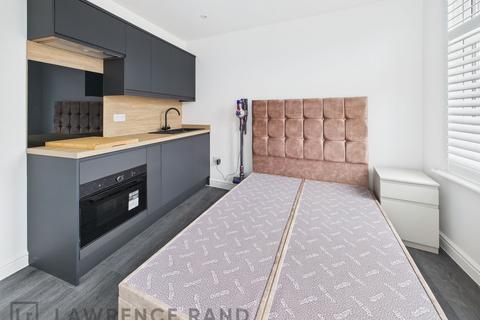 undefined, Victoria Road, Ruislip, HA4