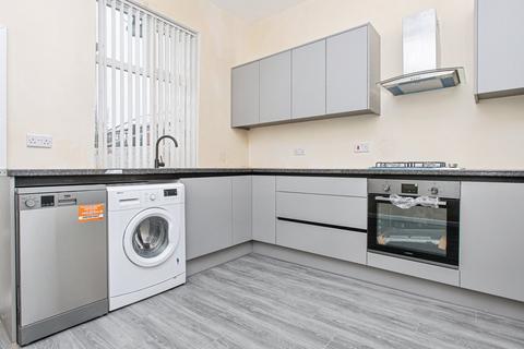 2 bedroom end of terrace house for sale, Kings Road, Ashton-under-Lyne OL6