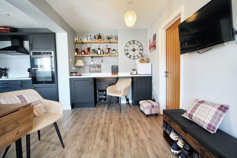 3 bedroom semi-detached house for sale, Essella Road, Ashford TN24