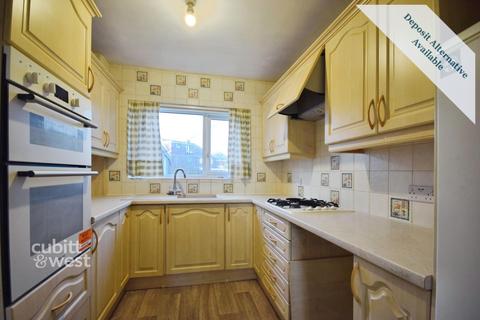 3 bedroom semi-detached house to rent, The Strand Goring-By-Sea BN12