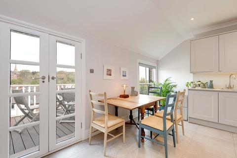 3 bedroom apartment for sale, Woodland Gardens, Muswell Hill