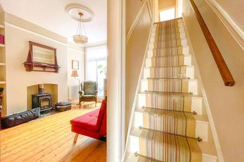 3 bedroom terraced house to rent, Harrow Road, Leicester, Leicestershire
