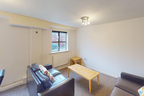 2 bedroom flat to rent, Royal Victoria Court, Gamble Street, Nottingham, Nottinghamshire, NG7