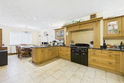 3 bedroom detached house for sale, Welford Road, Northampton, NN2 8PT
