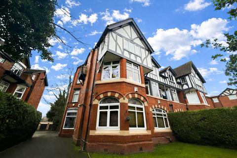 2 bedroom apartment to rent, Ballbrook Avenue, Didsbury, Manchester, M20