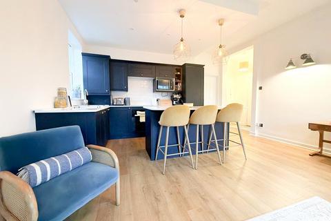 2 bedroom apartment to rent, Ballbrook Avenue, Didsbury, Manchester, M20
