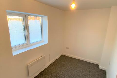 undefined, Green End, Whitchurch
