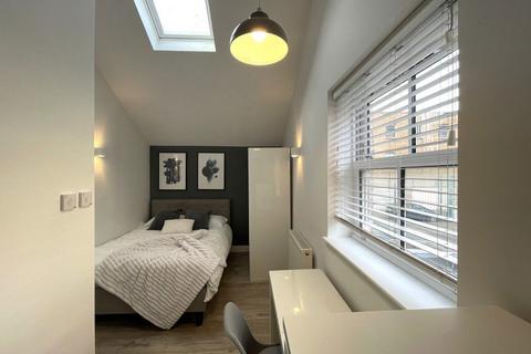 1 bedroom in a house share to rent, Rm 2, Flat 4 23 Priestgate, Peterborough, PE1 1JL