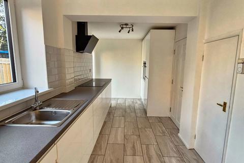 3 bedroom semi-detached house for sale, Wheatfield Grove, Benton, Newcastle upon Tyne, Tyne and Wear, NE12 8DP