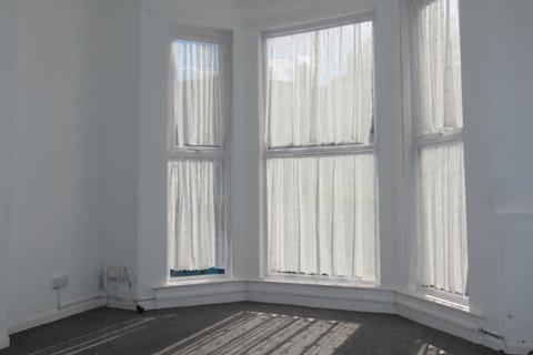 undefined, Flat 3, 19 Coltman Street, Hull, HU3 2SG