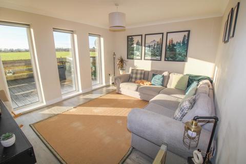 3 bedroom semi-detached house for sale, Thistledoo, 6d Arabella, Arabella, Tain