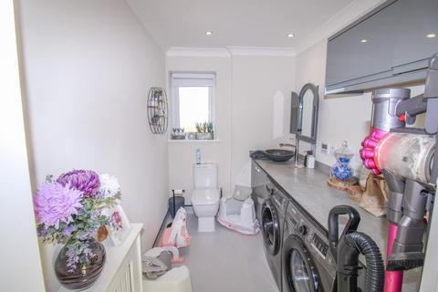undefined, Thistledoo, 6d Arabella, Arabella, Tain