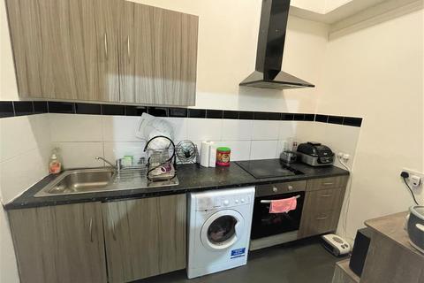 undefined, St. James Road, Leicester, LE2