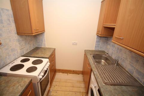 2 bedroom flat to rent, Dempster Street, Greenock