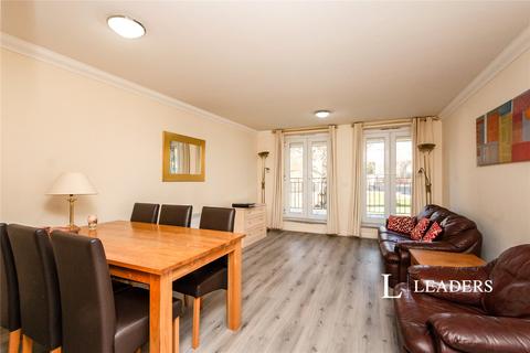 2 bedroom flat to rent, Heathside Crescent, Woking, Surrey, GU22