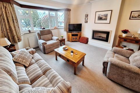 4 bedroom link detached house for sale, Park Avenue, Leicestershire LE67