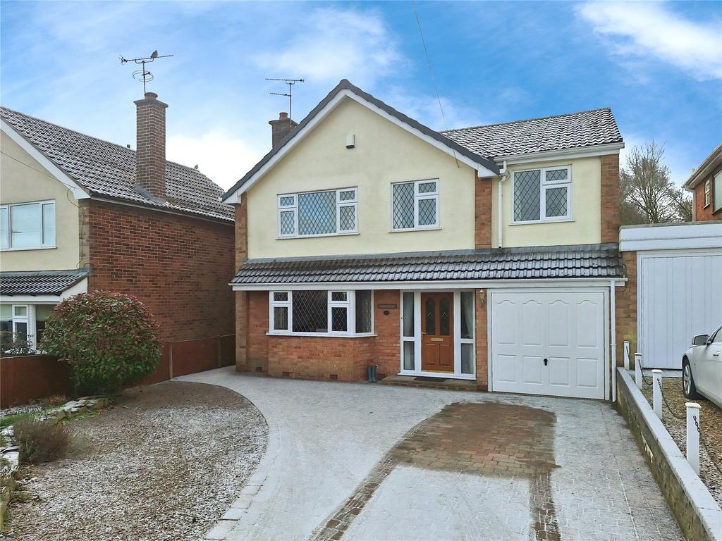 Driveway/Garage