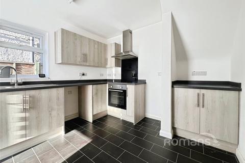 3 bedroom semi-detached house for sale, Roberts Road, Aldershot, Hampshire