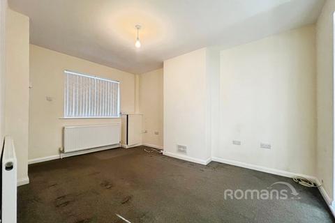 3 bedroom semi-detached house for sale, Roberts Road, Aldershot, Hampshire