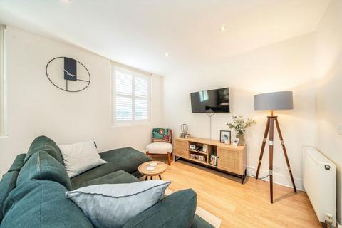 undefined, Winchester Road, St Margarets TW1